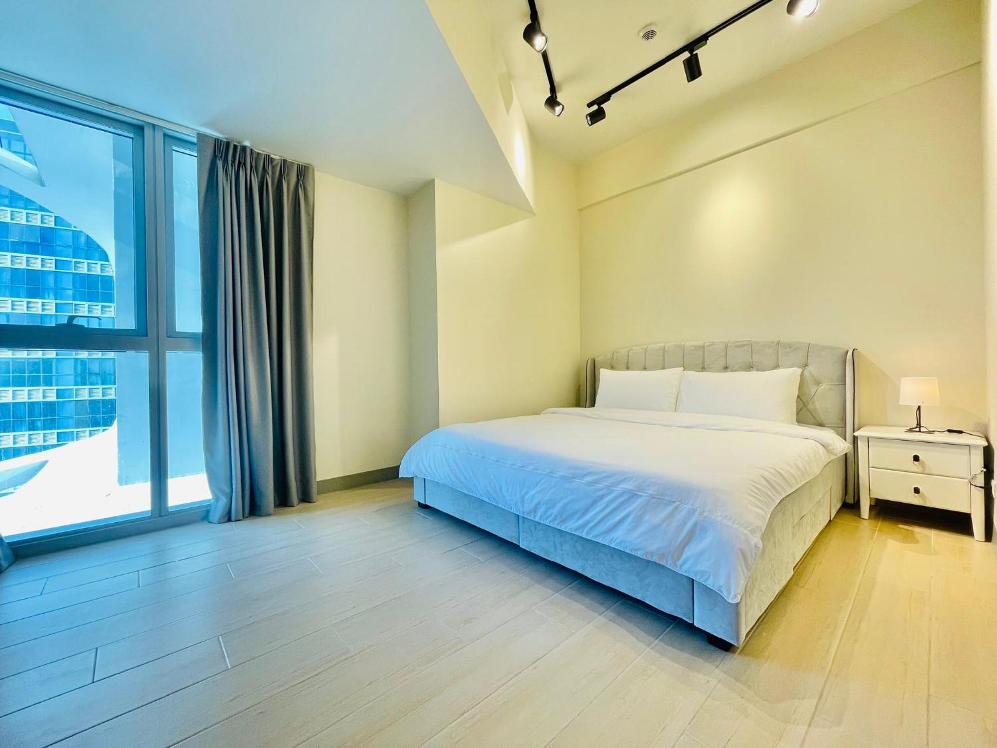 Uptown Parksuites Bgc Taguig Esterno foto