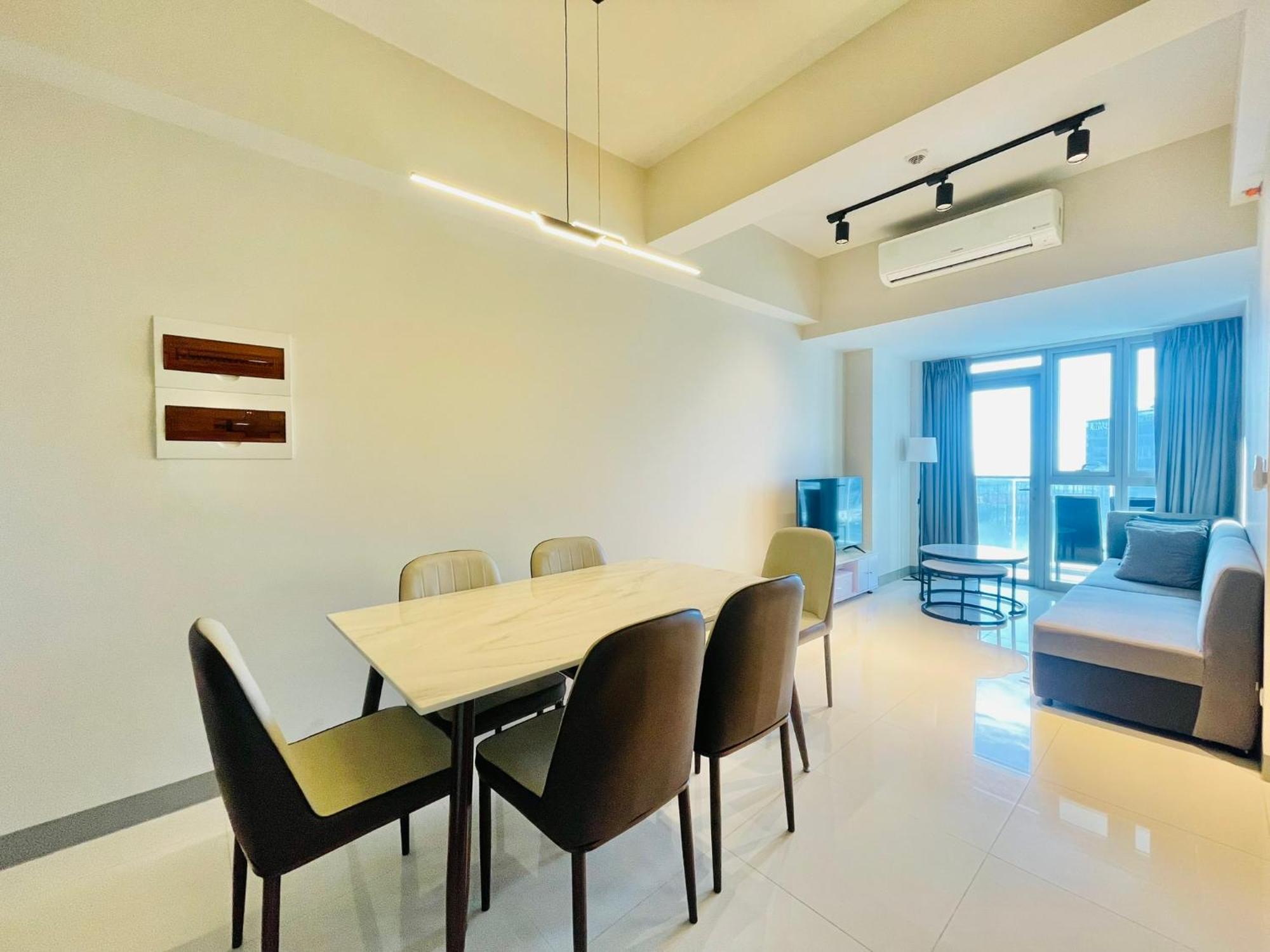 Uptown Parksuites Bgc Taguig Esterno foto
