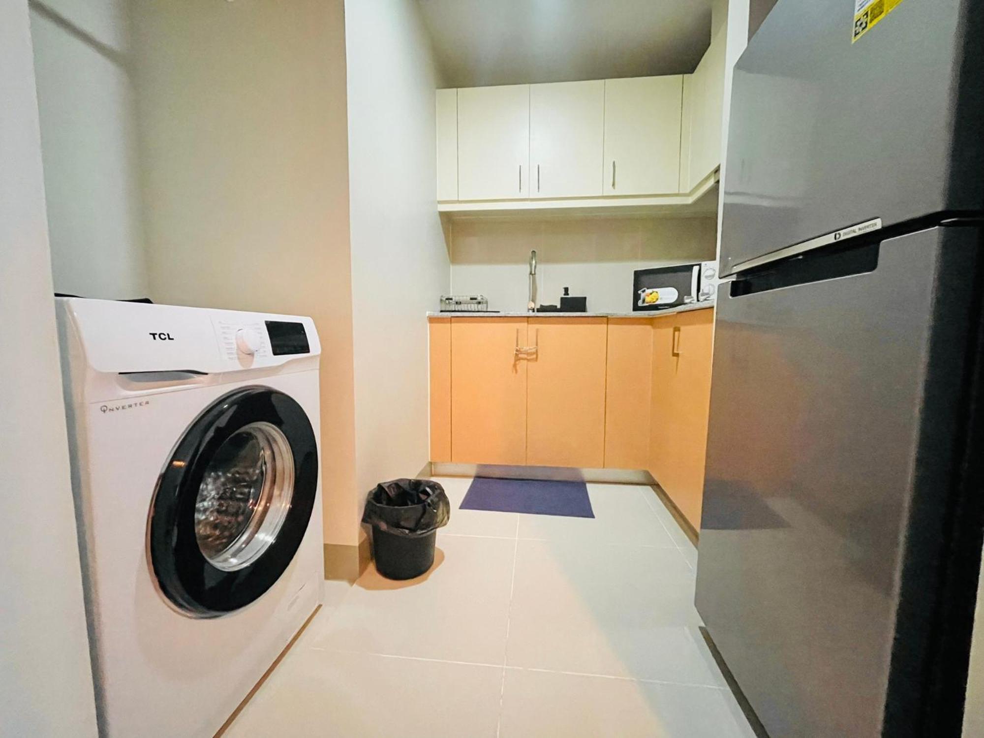 Uptown Parksuites Bgc Taguig Esterno foto