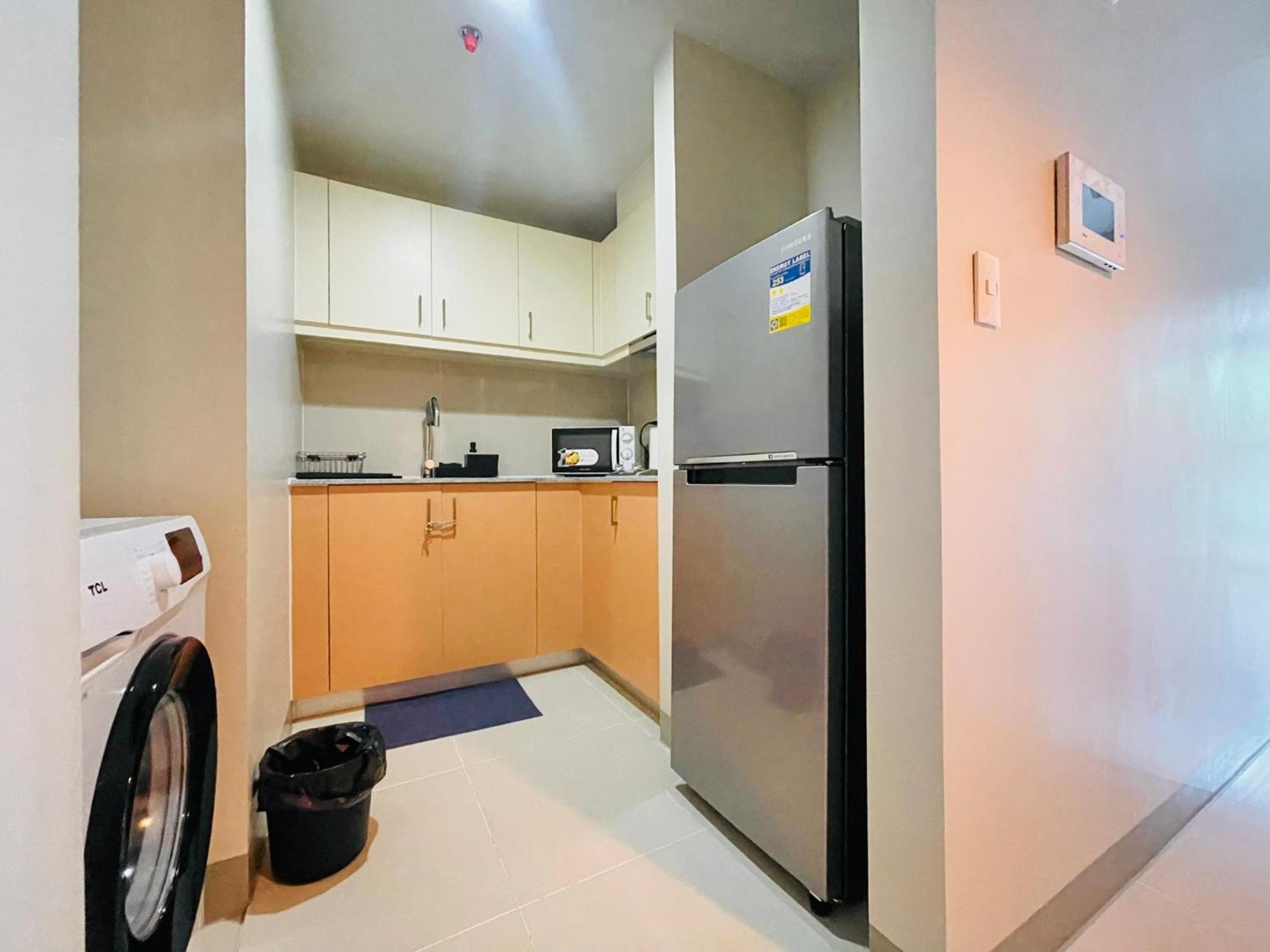 Uptown Parksuites Bgc Taguig Esterno foto