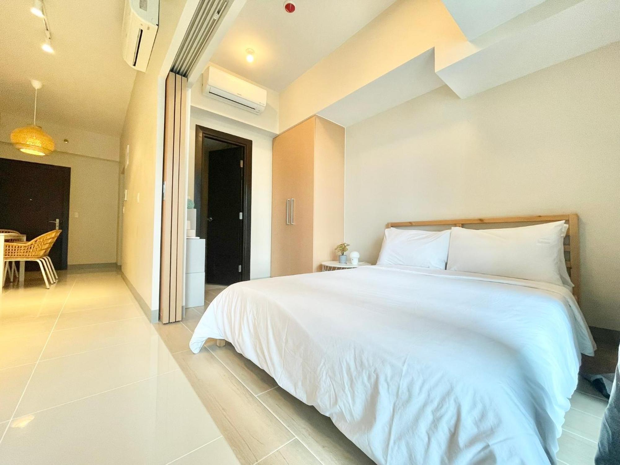 Uptown Parksuites Bgc Taguig Esterno foto